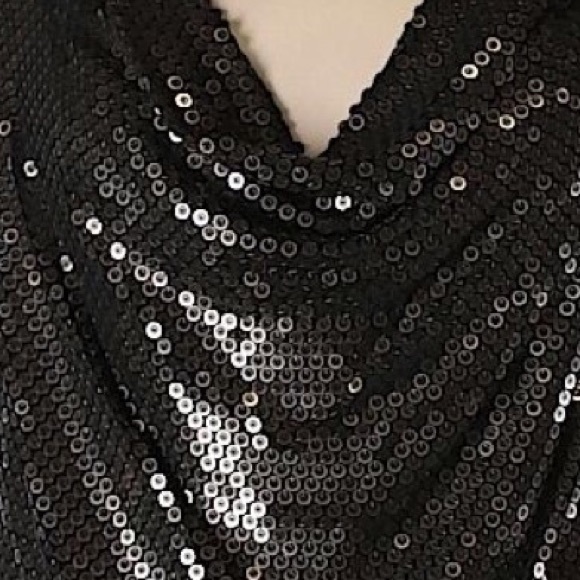 ❤️Gold/Black Bullseye Sequined Cowl Neck Top❤️ - Picture 3 of 4
