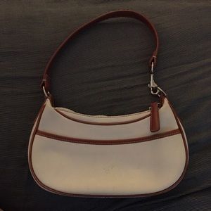 Small Coach purse/handbag