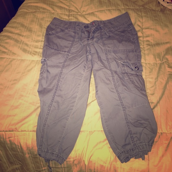 Gray cargo capris