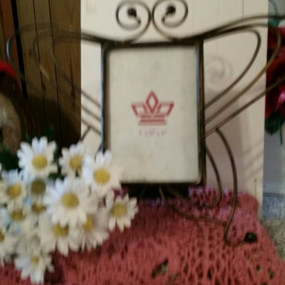 Butterfly chic metal frame bronze