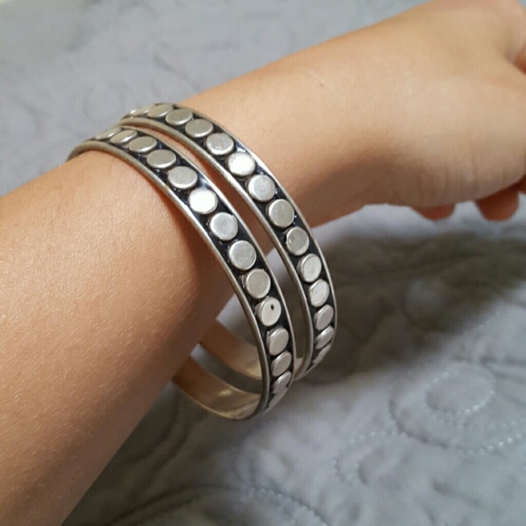 Silver Patterned stackable Bangles - Picture 3 of 3