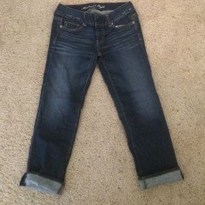 American Eagle Artist size 4 Capri's