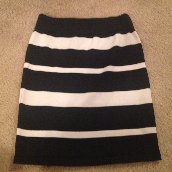 Body con skirt