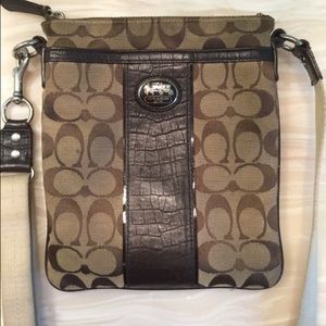 Used coach cross body purse
