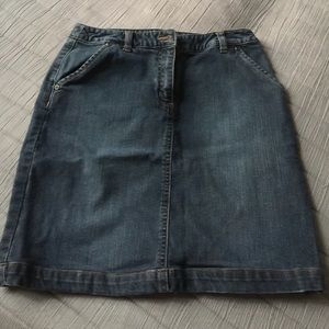 Denim skirt