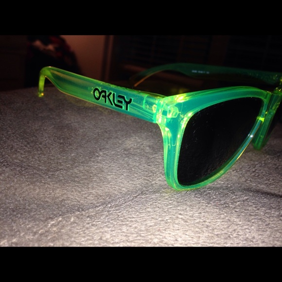 Oakley Frogskins