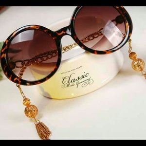 Vintage Versa Sunglasses