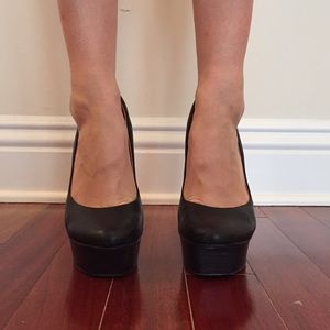 Super sexy Black HIGH Lamb heels