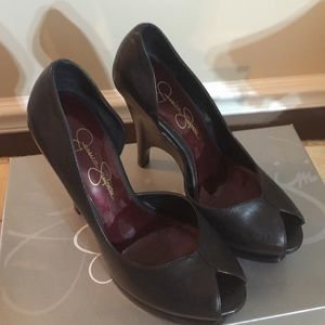 Jessica Simpson heels