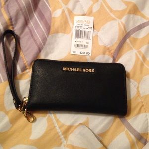 Michael Kors Jet Set Travel Wristlet