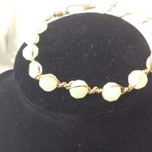 Jade (I think) & gold filled wire 7 1/2" bracelet