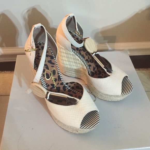 Jessica Simpson heels