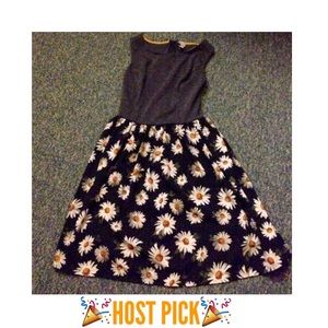 🎉HP🎉Sunflower dress