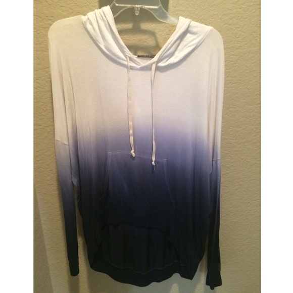 Navy blue and white ombré long sleeve