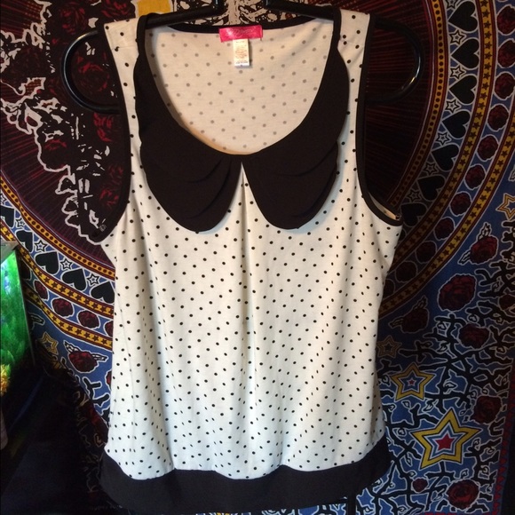Polka dot tank