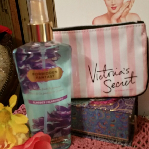 Victoria Secret spray and makeup bag