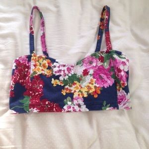 Brandy Melville Chiyo Top