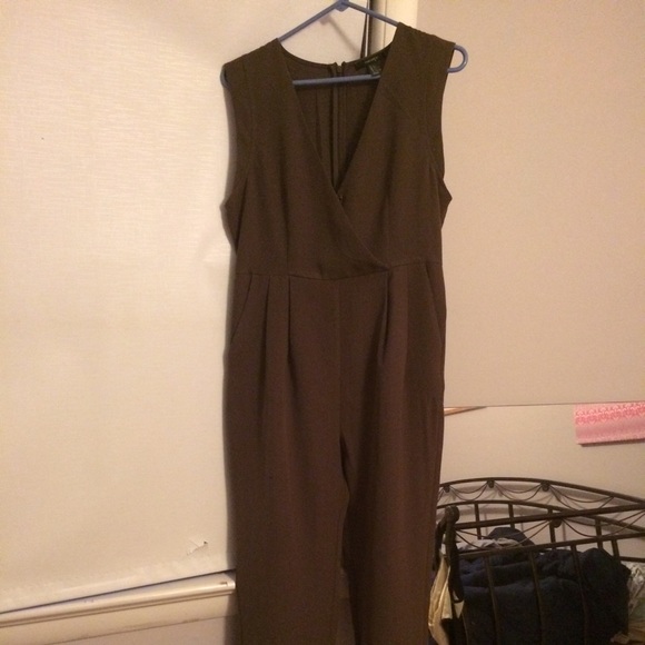 Romper - Picture 2 of 3