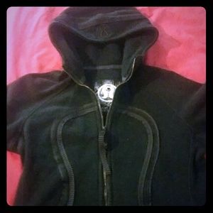 Size 12 lululemon scuba