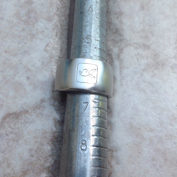 "Playboy" bunny ring. 🐇🐇 - Picture 6 of 7