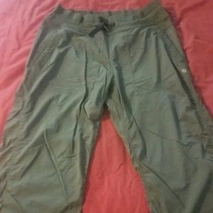 Reposh of lululemon dsc size 10
