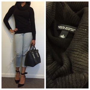 Black Cowl Neck Banana Republic L/S Sweater Sz S