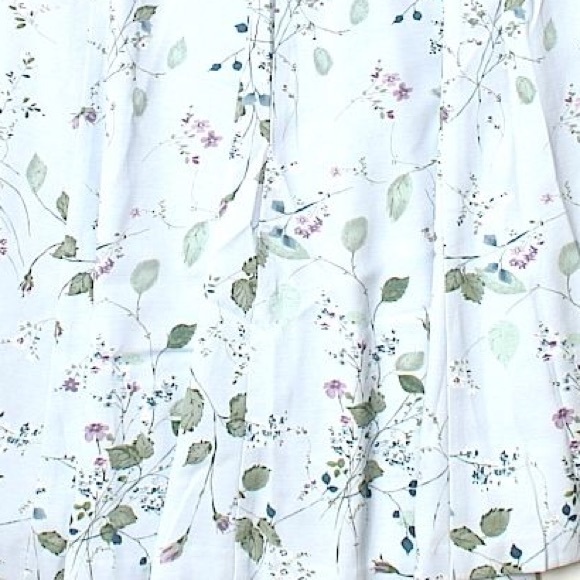 ✋🏻SOLD✋🏻Chantilly Ice Blue Koret Long Skirt💙 - Picture 4 of 4