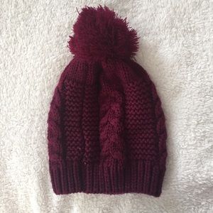 Maroon beanie