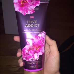 VS LOTION