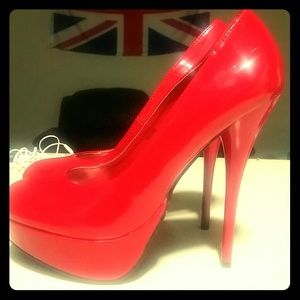 (TRADE)Charlotte Russe Red High Heels