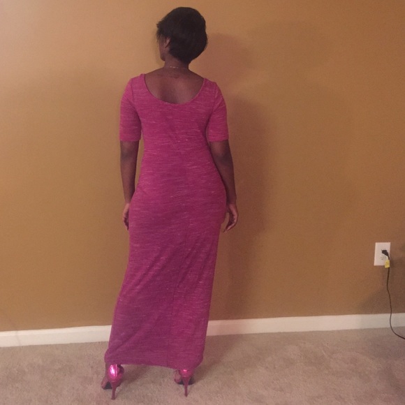 Quarter Sleeve Maxi Dress - Picture 2 of 3