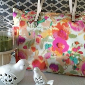 Kate Spade Adaira Baby Bag, Giverny Floral