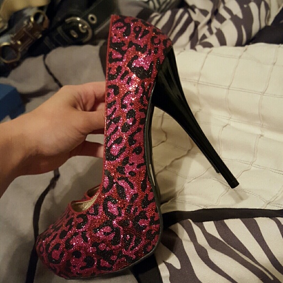 Bling glitter leopard heels - Picture 3 of 3