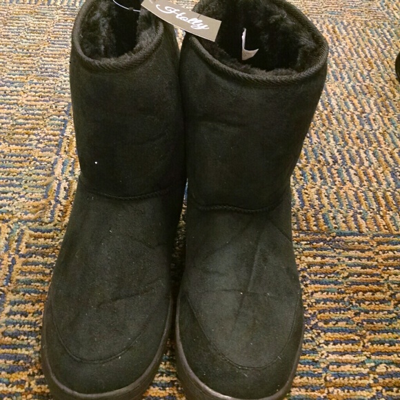 Women's Classic Short Winter Rain/Snow Boots - Picture 1 of 3