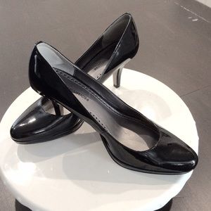 Adrienne Vittadini Black Patent Leather Pumps