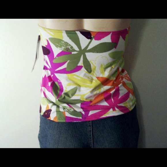 La Blanca Floral Halter Swim Top  NWT - Picture 2 of 4