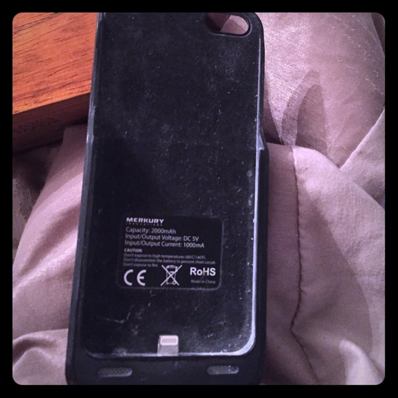 Merkury iPhone 5-5s charging case