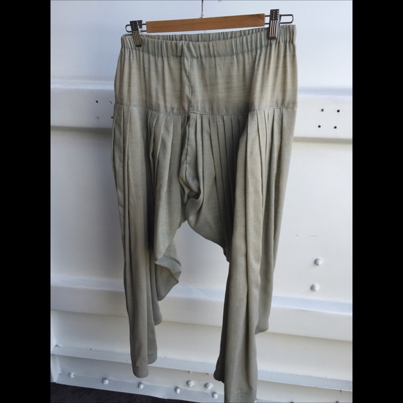 Slouchy pants