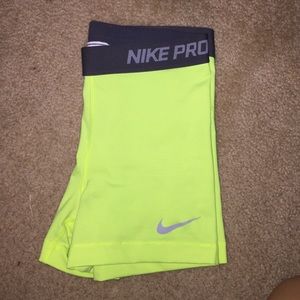 3 in Nike Pro