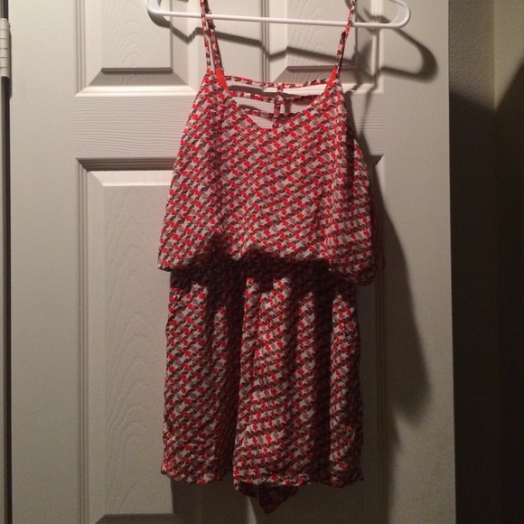 Shorts romper