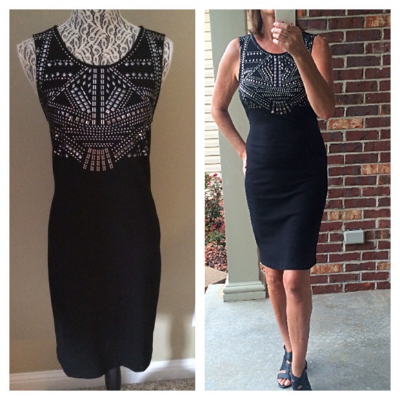 Dress - Picture 4 of 4