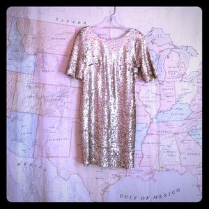 Ark and Co. Gold dress bought from Mod Cloth. Sz M