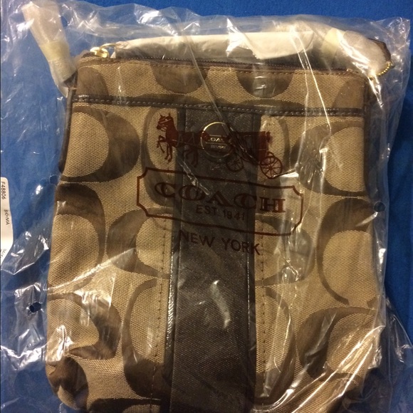 Coach Handbags - Coach purse