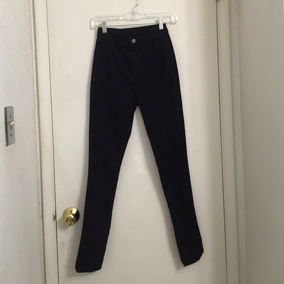 Brandy Melville dark wash high waisted jeans