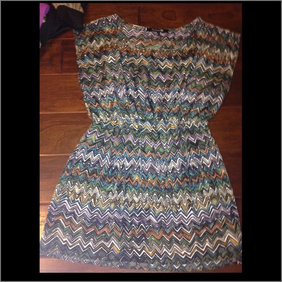 Chevron Top