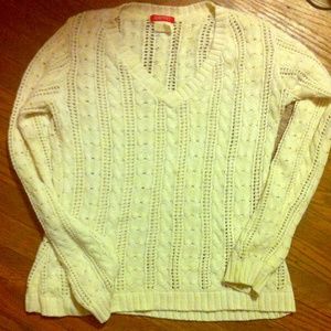 White knitted sweater