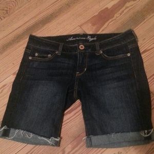 *SOLD* American Eagle cuffed denim shorts