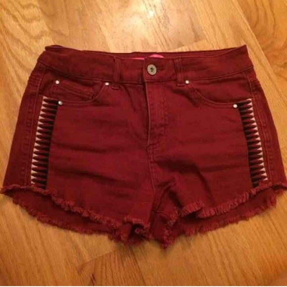 Red shorts high waisted