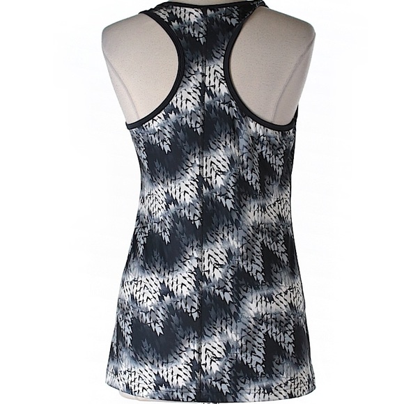 Fashionable Black/Gray-White Fila Tank - Picture 3 of 4