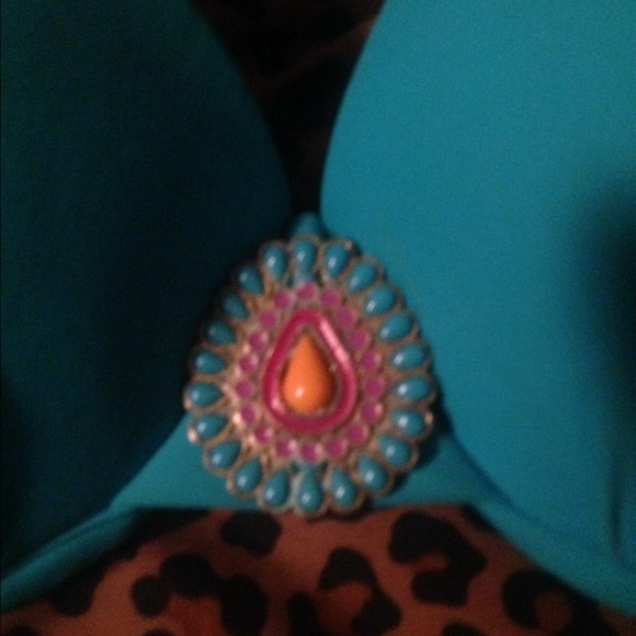 Bathing suit - Picture 2 of 2